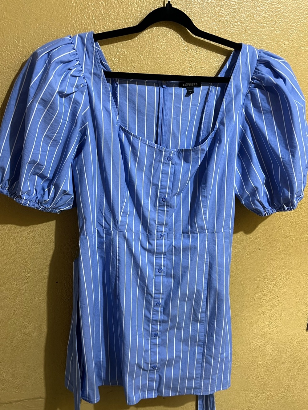 Express Light Blue & White Striped Puff-Sleeve Dress